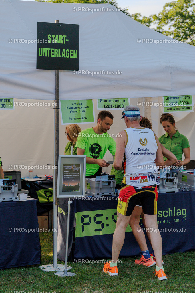 Sparda-Bank Nachtlauf Bonn; Bonn, 18.06.2025 | Impressionen vom Sparda-Bank Nachtlauf Bonn am 18.06.2025 in Bonn (Nordrhein-Westfalen). 