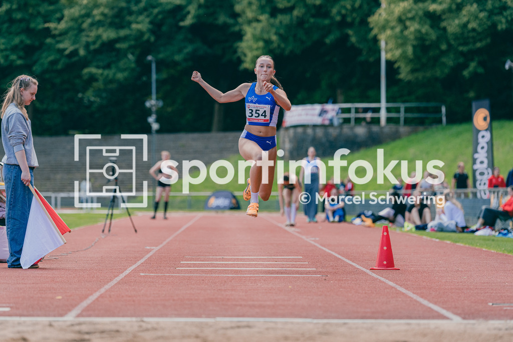 FLVW-Meisterschaften 2026 | Impressionen und Wettkampfszenen der FLVW-Meisterschaften 2026 mit Athletinnen und Athleten verschiedener Vereine und Altersklassen in unterschiedlichen Disziplinen der Leichtathletik. - Realisiert mit Pictrs.com