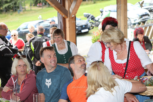 Almkirchtag auf der Hochrindl | Bildershop von pixelworld.at - Realisiert mit Pictrs.com