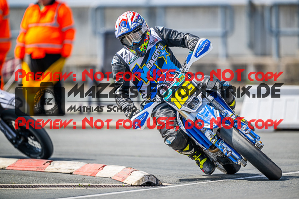 MaZZes_FotoMatrix_230507_5842 | S2