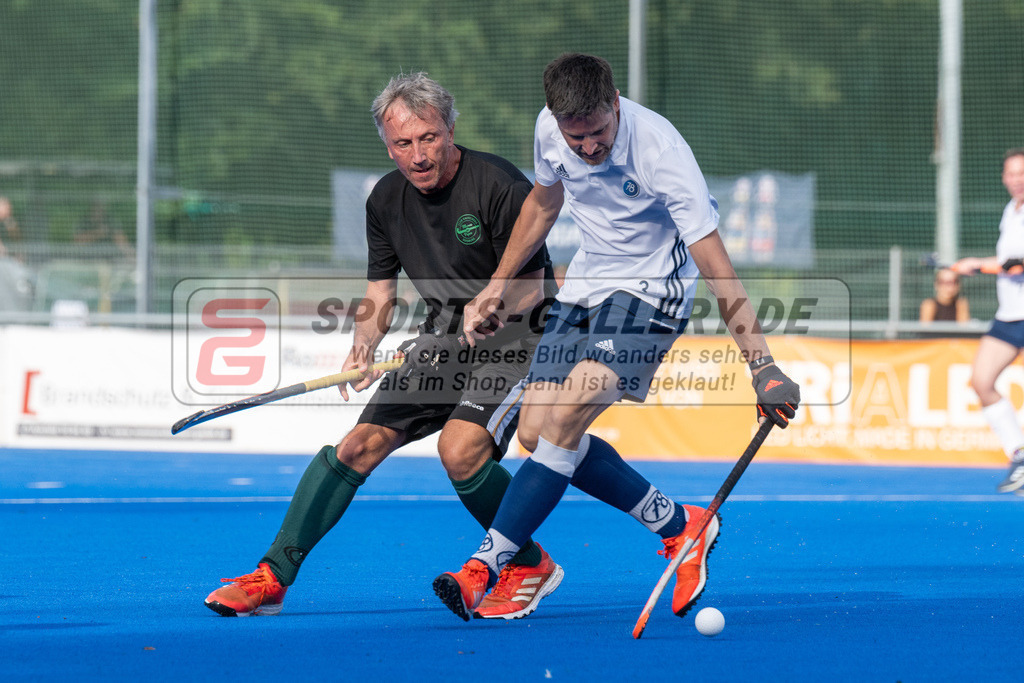 SFE_20240817_0228 | Krefeld, Deutschland, 17.08.2024:  European Cup for Recreational Hockey Players im KTHC Stadion Rot-Weiss Köln Tennis and Hockey Club am 17.08.2024 in Krefeld, Deutschland. (Foto von Stephan Fehrmann)Krefeld, Germany, 17.08.2024: European Cup for Recreational Hockey Players in KTHC Stadion Rot-Weiss Köln Tennis and Hockey Club at 17.08.2024 in Krefeld, Deutschland. (Foto from Stephan Fehrmann)