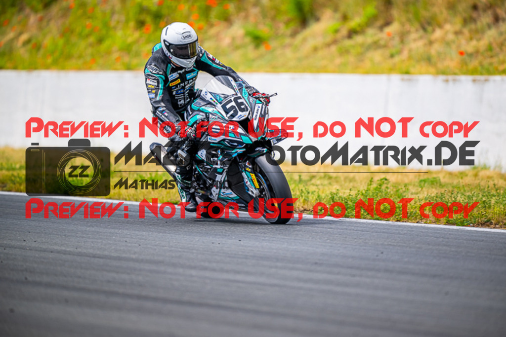 MaZZes_FotoMatrix_220521_0925 | Fotograf Mathias Schmid
Sportfotograf,
Eventfotograf,
Hochzeitsfotograf,
Portraitfotograf