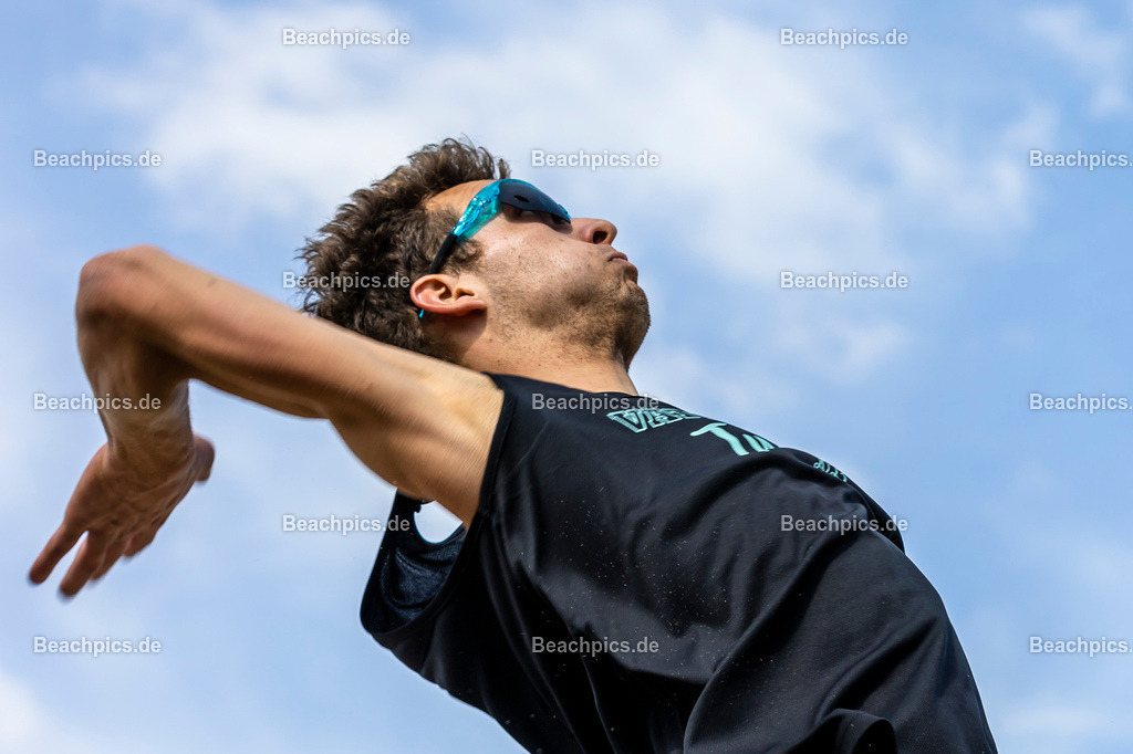 2023-00069693-Vater-Sohn-Turnier |  18.05.2023; Berlin Foto: Gerold Rebsch - www.beachpics.de
