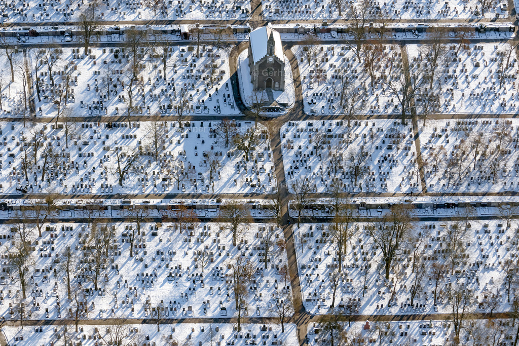 4043242 | winterlicher Hauptfriedhof Würzburg im Bundesland Bayern