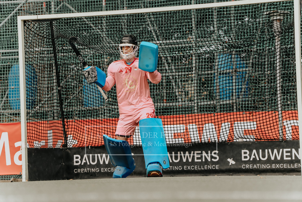 MU18_DM_ZWR_HF_RWK-KTHC_18.10.25_Köln (10 von 432) | lanaschraderfotografie - Realisiert mit Pictrs.com