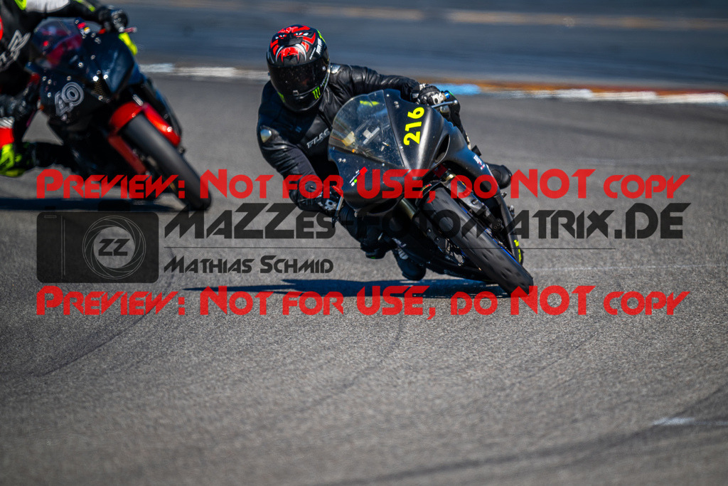 MaZZes_FotoMatrix_240520_6007705_7814 | ROT