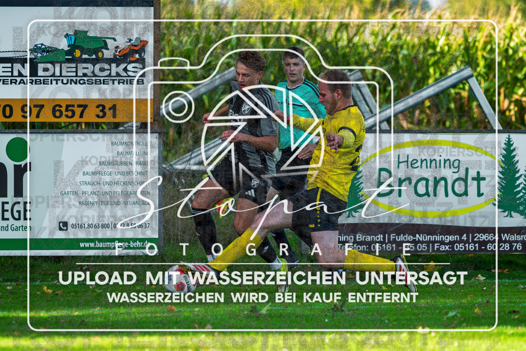 260920-FGFS-SVN-0036 | v.l. Max Peters (FG Fulde-Stellichte #7), Konrad Bünger (SVN Buchholz #23);Kreisliga Herren HK - FG Fulde-Stellichte vs. SVN Buchholz am 20.09.2026 in Zentralstadion, Fulde - Realisiert mit Pictrs.com