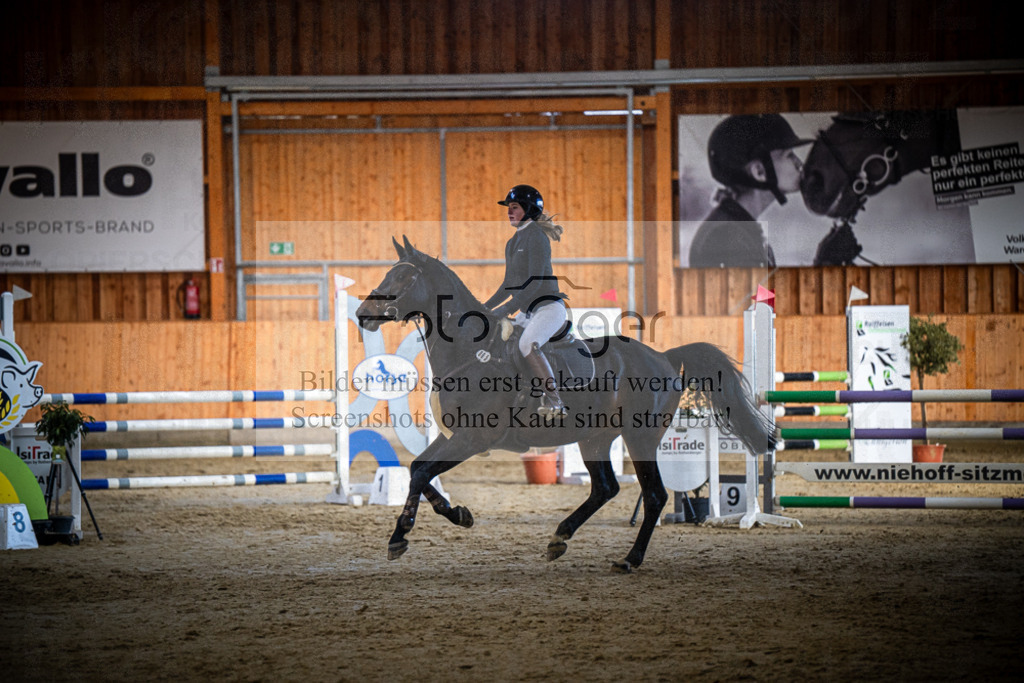 DOS_0551 | Entdecke hochwertige Reitturnierfotos von Foto Oger. Professionell, emotional und authentisch – jetzt Lieblingsmomente im Shop bestellen.Deutschlandweite Turnierfotografie. - Realisiert mit Pictrs.com