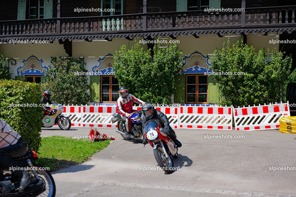 P1014779 | Erleben Sie atemberaubende, hochqualitative Fotos Ihrer Fahrt entlang der malerischen Alpenstraßen. Besuchen Sie alpineshots.com, um professionelle Aufnahmen Ihrer unvergesslichen Reise zu finden und zu kaufen - Realisiert mit Pictrs.com