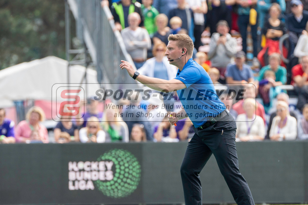 Final4_20240519-1451-0075 | Bonn, Deutschland, 19.05.2024:  in Aktion waehrend des Spiels der Deutsche Feldhockey-Meisterschaften 2024 zwischen Final 4 Herren Finale Mannheimer HC - Hamburger Polo Club im Bonner THV am 19.05.2024 in Bonn, Deutschland. (Foto von Stephan Fehrmann)

Bonn, Germany, 19.05.2024:  in action during the game of Deutsche Feldhockey-Meisterschaften 2024 between Final 4 Herren Finale Mannheimer HC - Hamburger Polo Club in Bonner THV at 19.05.2024 in Bonn, Deutschland. (Foto from Stephan Fehrmann)