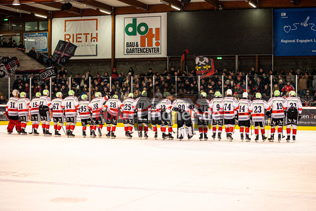 HC Landsberg RIVER KINGS gegen TSV Peißenberg MINERS | Eishockey Bayernliga Herren Vorrunde 2024/25, HC Landsberg RIVER KINGS gegen TSV Peißenberg MINERS, 20250103,Derbysieger ,2025-01-03 in Landsberg am Lech (Eisstadion Landsberg)Copyright: WolfgangxLindner foto-lindner.de