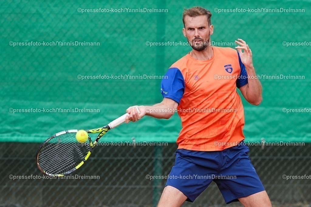 xYDR11072501074 | 11.07.2025, xydrx, Köln, Tennis, 1.Bundesliga Herren, Kölner THC Stadion Rot-Weiss 1 - TC Bredeney 1, Tennisanlage Olympiaweg: Oscar Otte (TC Bredeney 1)