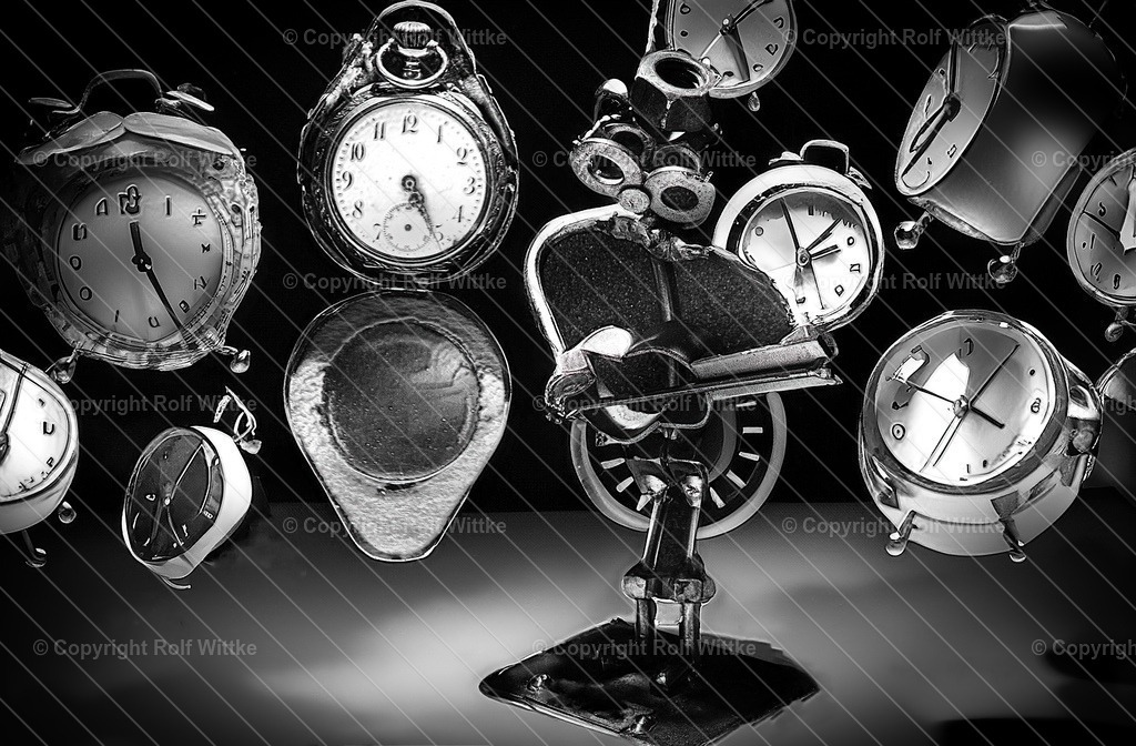 time-2 | the man playing ..TIME.. - Realisiert mit Pictrs.com