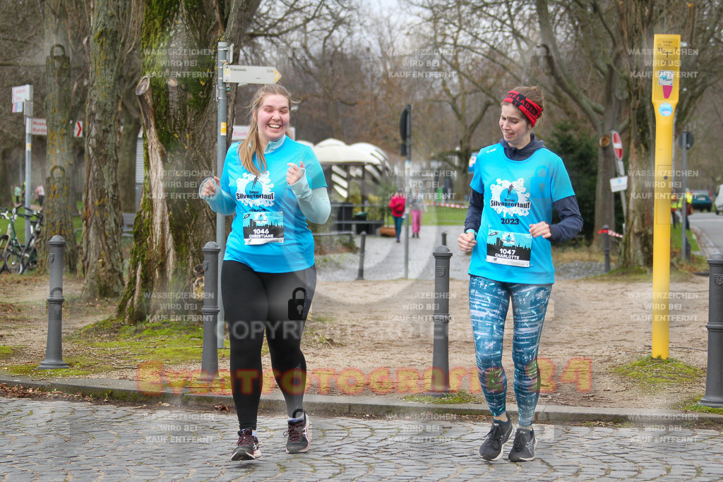231231_1031_EV4_8921 | Sportfotografie im Rhein-Sieg Kreis, Köln, Bonn, NRW, Rheinland Pfalz, Hessen, etc. Unser Tätigkeitsfeld umfasst den Laufsport vom Volkslauf über den Marathon, Duathlon, Triathon bis zum Ultralauf wie Kölnpfad Ultra oder Schindertrail.