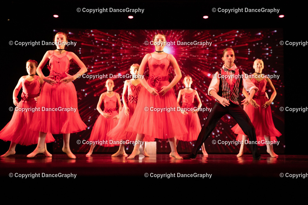 GPHY5194 | DanceGraphy - Realisiert mit Pictrs.com