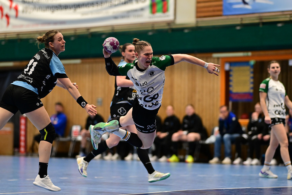 Handball I Frauen I Saison 2024-2025 I 1. HBF I 16. Spieltag I Buxtehuder SV - VfL Oldenburg | Der Sportfotograf. - Realisiert mit Pictrs.com