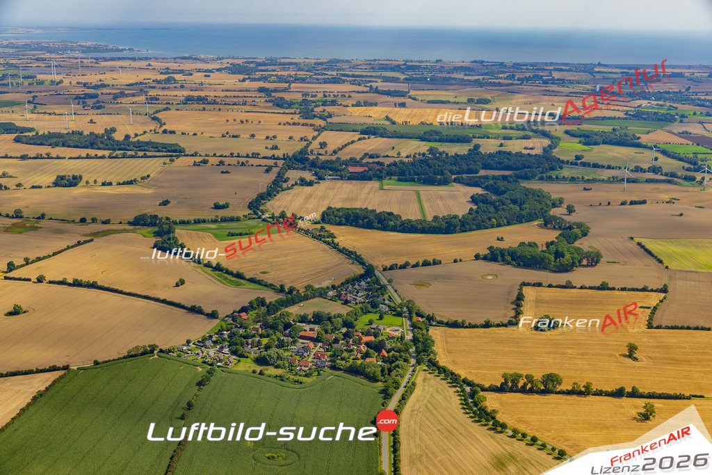 Giddendorf Gremersdorf Bild- Das Luftbild wurde 2025 vom UL-Flugzeug heraus erstellt ( keine Drohne bzw. Drohnenaufnahme ) - Hochauflösende Luftaufnahme -Nicht vergleichbar mit Google Maps oder Satelittenbilder- Die Geschenkidee !Mit Lizenz und Bildrechte bestellbar - CC