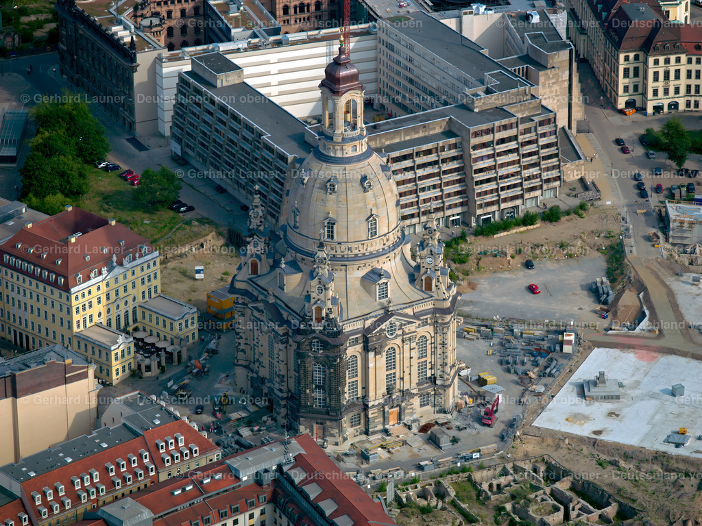 2417490 | DRESDEN  Kirchengebäude " Frauenkirche " in Dresden im Bundesland Sachsen, Deutschland. // Church building " Frauenkirche " in Dresden in the state Saxony, Germany. Foto: Gerhard Launer