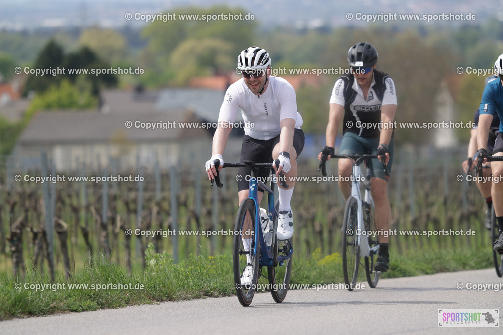 368A5653 | Neusiedlersee Radmarathon 2026@sportshot_your_pictrs #yourpictures#roadtowm2029 #nrm #neusiedlerseeradmarathon #neusiedlersee #neusiedlerseetourismus #burgenland #mörbisch #nrm26 #burgenlandtourismus #voglundco #poweredbyburgenlandtourismus #radsport #rad #marathon #ucigranfondo #visitburgenland #ucigranfondoworldseries