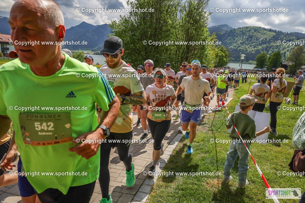 007A6880 | Schliersee Lauf 2026 #flowmotion #schlierseelauf #junglückschlierseelauf #schliersee #halbmarathon @junglueck #sportshot_your_pictrs #yourpictrs #canondeutschland #canonsportphotography