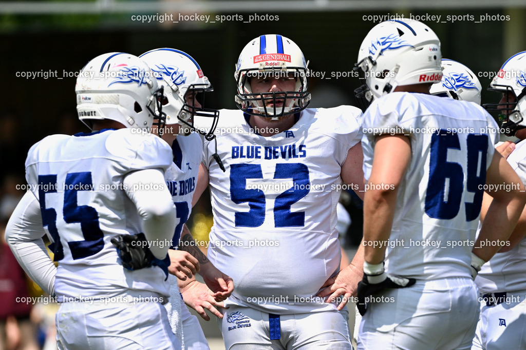 Carinthian Lions vs. Cineplexx Blue Devils | Carinthian Lions vs. Cineplexx Blue Devils, Carinthian Lions vs. Cineplexx Blue Devils am 09.06.2025 in Klagenfurt (ASV Sportplatz), Austria, (Photo by Bernd Stefan)
