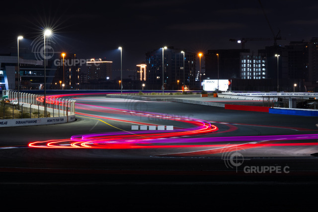24hDubai26_011800110010431GT_GT | Michelin 24h Dubai 2026 - Foto: Gruppe C Photography - Realisiert mit Pictrs.com