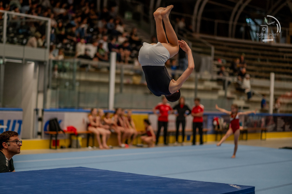 DSC_0442 | "Fussifoto.com – Ihr Ansprechpartner für hochwertige Fotografie! Entdecken Sie kreative Bilder und professionelle Dienstleistungen. Kontaktieren Sie uns für Ihre Projekte!"