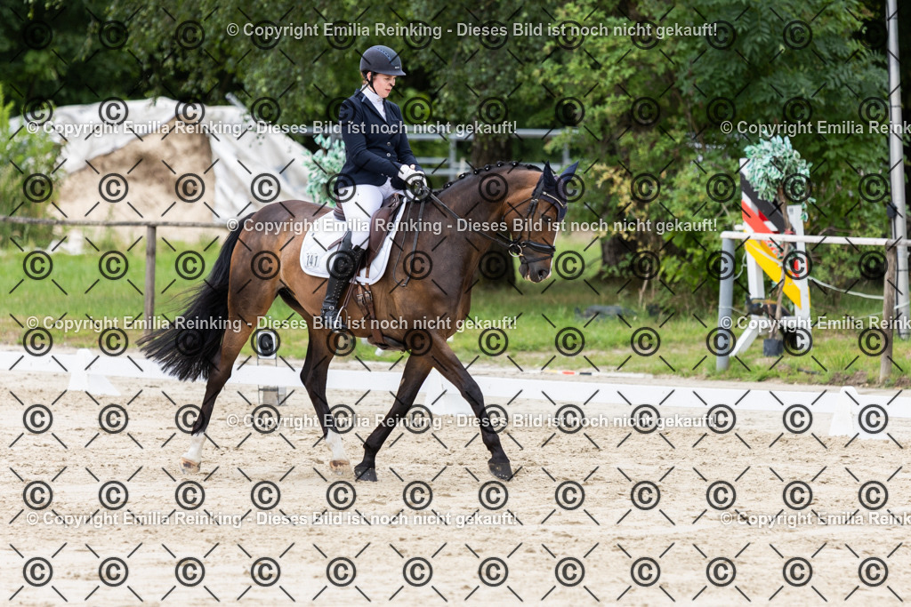 CL5A8156 | Emilia Reinking Fotografie - Realisiert mit Pictrs.com