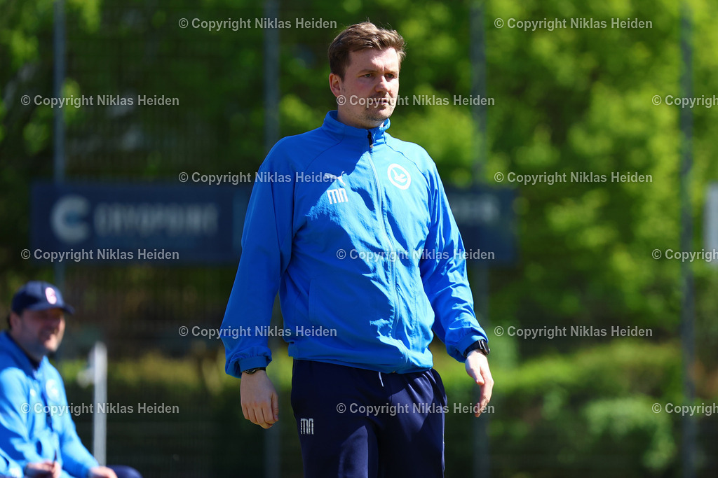 NH_USCPaloma_ETTSVHamburg_OberligaHamburg_26042026 | Marius Nitsch (Trainer, USC Paloma)Fußball I Herren I Gamesright Oberliga Hamburg I Saison 2025-2026  I 32. Spieltag I USC Paloma - ETSV Hamburg I 26.04.2026 I Jonny-Rehbein-Sportplatz