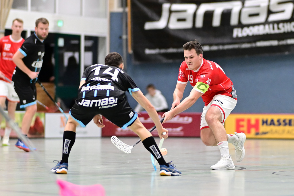 Floorball I Herren I Saison 2024-2025 I 2. FBL Herren Nord-West I 9. Spieltag I MTV Mittelnkirchen - TSV Tollwut Ebersgöns | Der Sportfotograf. - Realisiert mit Pictrs.com
