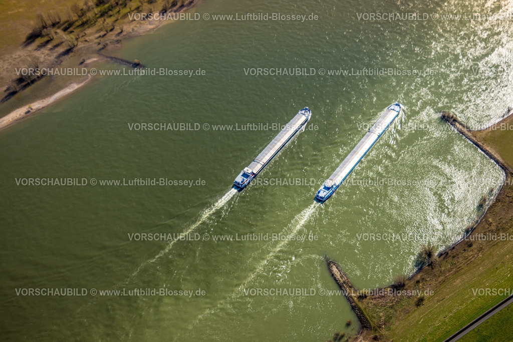 Wesel240310916Buederich | Luftbild, Frachtschiffe auf dem Fluss Rhein, Binnenschifffahrt bei Büderich, Wesel, Nordrhein-Westfalen, Deutschland