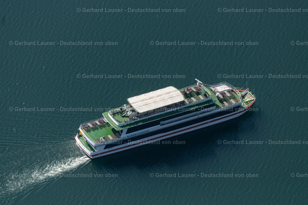 4042051 | MARKKLEEBERG 15.09.2020 Passagier- und Fahrgast- Schiff " Markkleeberg " auf dem Markkleberger See in Markkleeberg im Bundesland Sachsen, Deutschland. Weiterführende Informationen bei: Personenschifffahrt im Leipziger Neuseenland Markkleeberger See und Störmthaler See GmbH &amp; Co. KG. // Passenger ship " Markkleeberg " on the Markkleberger See in Markkleeberg in the state Saxony, Germany. Further information at: Personenschifffahrt im Leipziger Neuseenland Markkleeberger See und Stoermthaler See GmbH &amp; Co. KG. Foto: Gerhard Launer