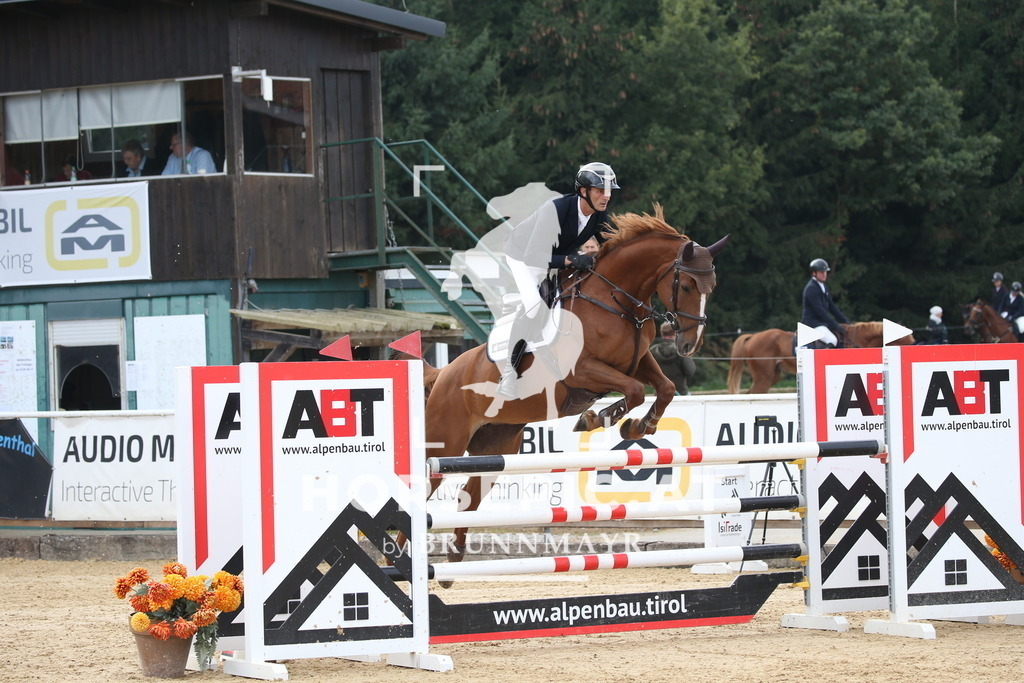 DL2Q5112 | Willkommen bei Brunnmayr - Design & Fotografie – Ihrem Spezialisten für Reitturniere und Pferdeveranstaltungen in Oberösterreich, Salzburg und Bayern! Seit über 17 Jahren sind wir leidenschaftlich dabei.