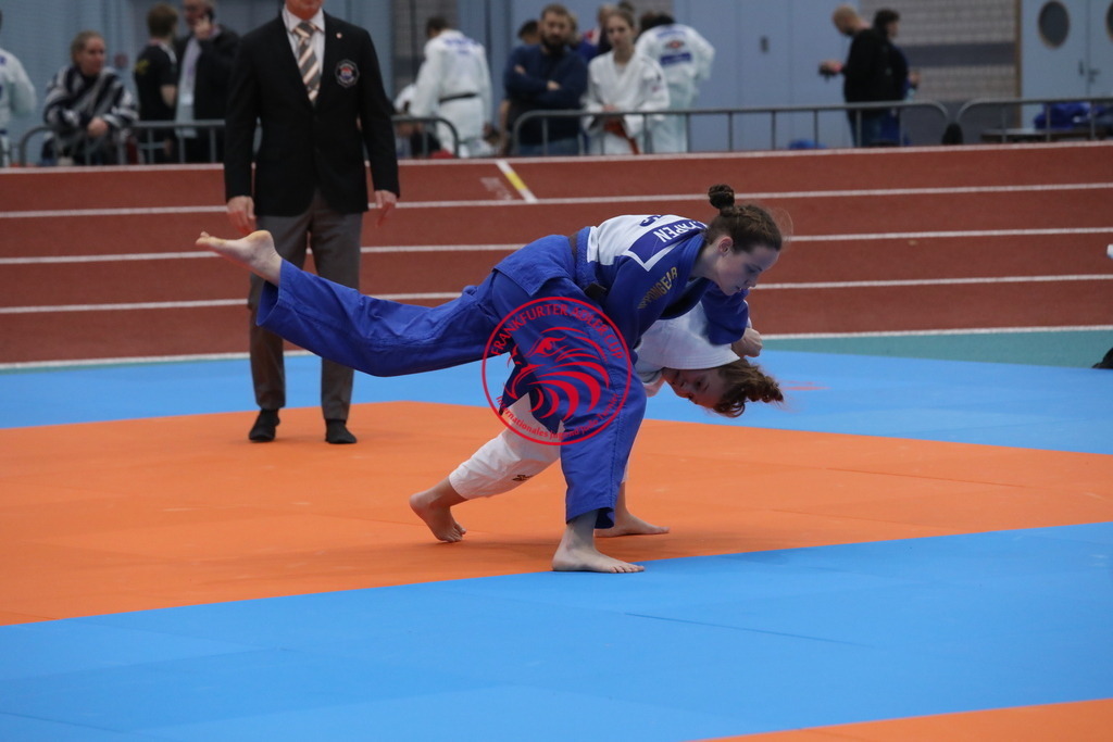 1J7A2692 | Fotos vom Adler Cup - Pictures from Adler Cup

Hier findet Ihr alle Eindrücke und großen Momente der Adler Cup Wochenenden. Here you will find all impressions and great moments of the Adler Cup weekends. - Realisiert mit Pictrs.com