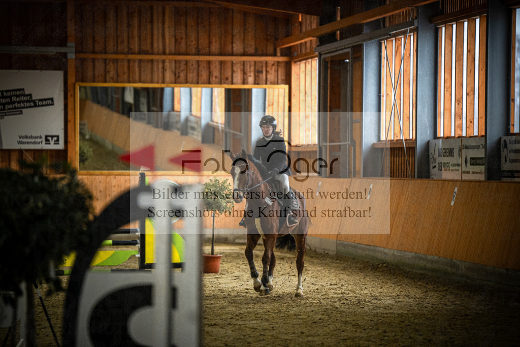 DOS_0868 | Entdecke hochwertige Reitturnierfotos von Foto Oger. Professionell, emotional und authentisch – jetzt Lieblingsmomente im Shop bestellen.Deutschlandweite Turnierfotografie. - Realisiert mit Pictrs.com