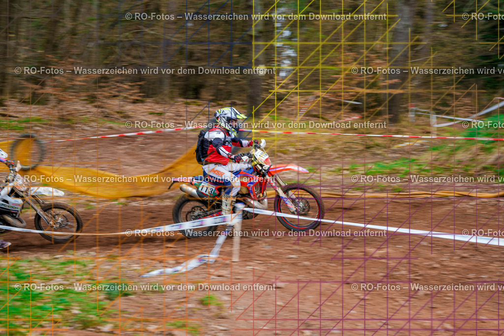 4 Lauf Mernes-1366 | Sportfotografie von RO-Fotos: Motorsport, Motocross, Enduro, Laufveranstaltungen und Triathlon. Professionelle Fotos von Sportlern und Events. - Realisiert mit Pictrs.com
