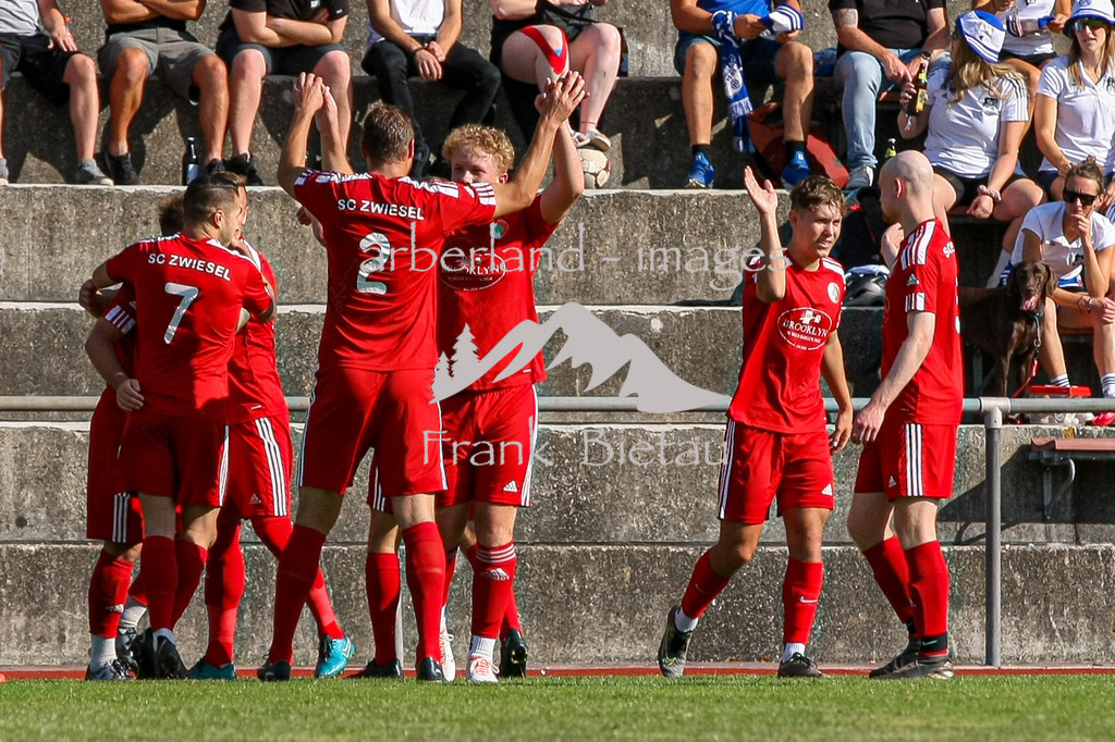 993T0302 | Medien- Sport- Entertainmentfotos