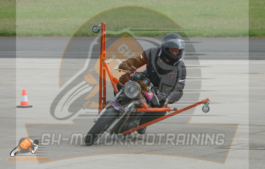 IMG_2036 | gh-motorradtraining-foto.de - Realisiert mit Pictrs.com
