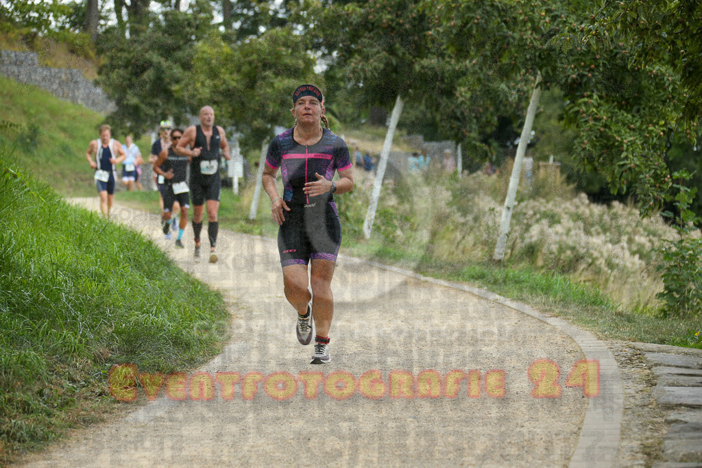 250824_1400_EX1_4562 | Sportfotografie im Rhein-Sieg Kreis, Köln, Bonn, NRW, Rheinland Pfalz, Hessen, etc. Unser Tätigkeitsfeld umfasst den Laufsport vom Volkslauf über den Marathon, Duathlon, Triathon bis zum Ultralauf wie Kölnpfad Ultra oder Schindertrail.