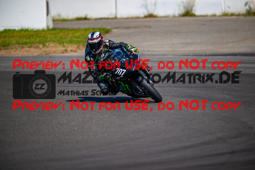 MaZZes_FotoMatrix_240520_6021986_6868 | ROT