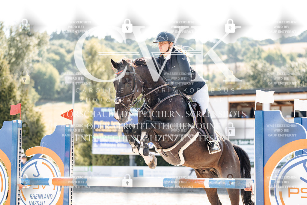 CK902493 | Turnierfotografie Pferdefotografie Trier Rheinland-Pfalz Pferdesport Reitsport Tierfotografie Sportfotografie Pferdevideo Pferdevideografie Equestrianvideography equestrianphotography  - Realisiert mit Pictrs.com