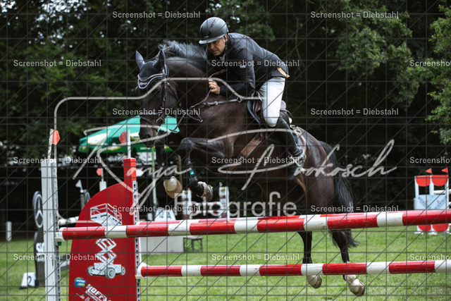_W6A1875 | ronjaprokoschfotografie - Realisiert mit Pictrs.com