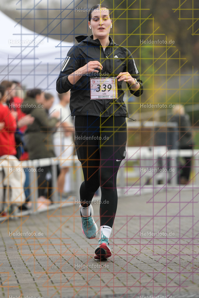 Neusser Erftlauf 2025  | 15km Neusser Erftlauf 2025 Foto: Heldenfoto.de