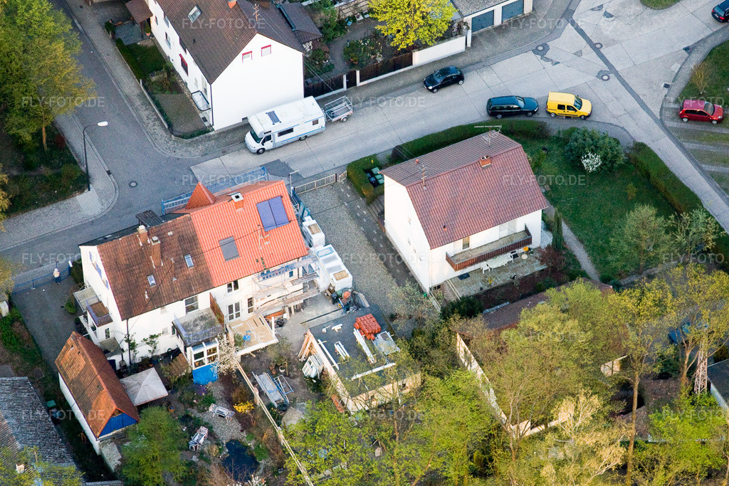 Luftbild: Elsässer Straße x Am Schwanenweier in Kandel im Bundesland Rheinland-Pfalz in Deutschland. Foto: IMG_17647.jpg vom 10.04.2009 durch Werner Riehm/FLY-FOTO.de
