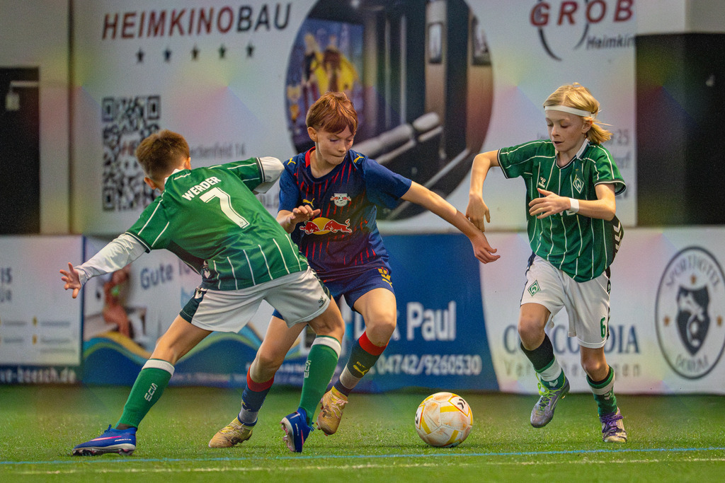 blr.pics-184 | Professionelle Fußball- und Sportfotografie. Spielbilder online ansehen und kaufen – Einzelbilder oder komplette Galerien in hoher Qualität. - Realisiert mit Pictrs.com