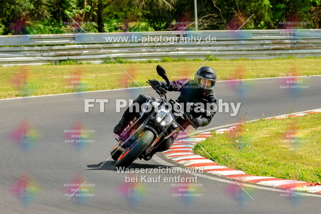 _OTO2599 | Hier findet Ihr Bilder von Touristenfahrten auf der Nürburgring Nordschleife oder von anderen Veranstaltungen die ich besucht habe. Viel Spass beim Durch Schauen 