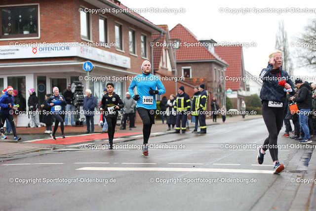 WMLA1696 | Bildershop "Sportfotograf-Oldenburg" mit Fotos von Sportevents in Oldenburg und Umzu. - Realisiert mit Pictrs.com