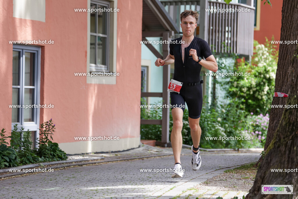 KSZ_6426 | Stadttriathlon Erding 2025. #yourpictrs #sportshot_your_pictrs @Sportshotphotography #stadttriathlonerding Copyright: www.sportshot.de