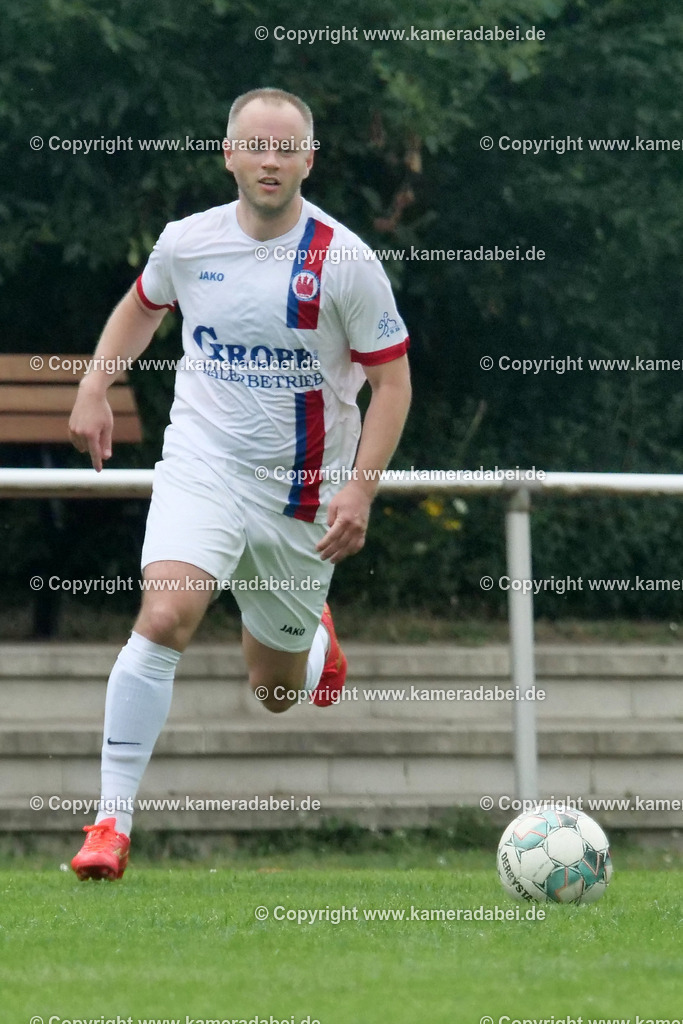 Fußball : TV Voerde - SUS 09 Dinslaken 2 am 21.07.2024 in Voerde | Fußball : TV Voerde - SUS 09 Dinslaken 2 am 21.07.2024 in Voerde - Realisiert mit Pictrs.com