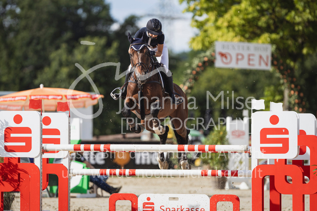 250711_BHO_2Ph-M2-2-867 | Deine schönsten Turniermomente als professionelle Fotos! Entdecke hochwertige Pferdesport-Fotografie im Online-Shop. Jetzt Fotos finden & bestellen!